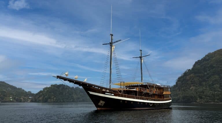 Main deck render of Coralia Dua Liveaboard Indonesia